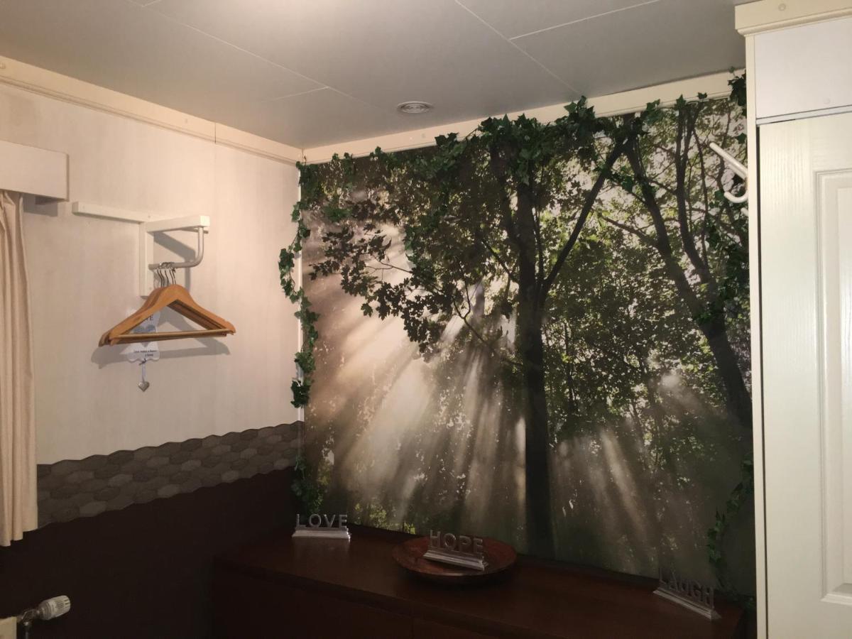 Veluwe Park Reewold Chalet Infinity Putten Eksteriør billede